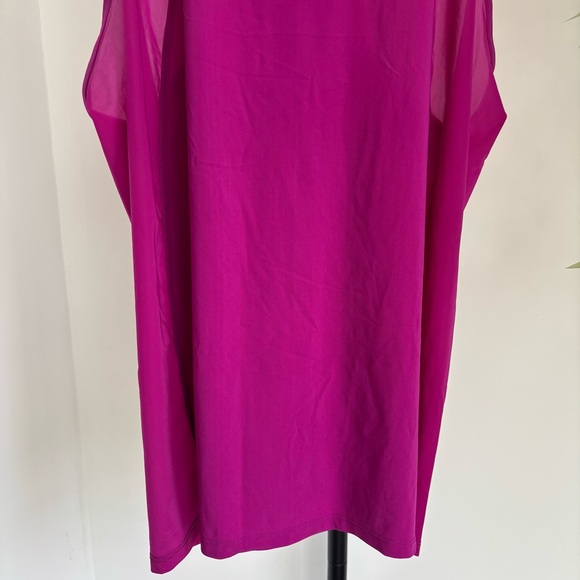 • [Athleta] Racerback Tank • - Picture 3 of 11